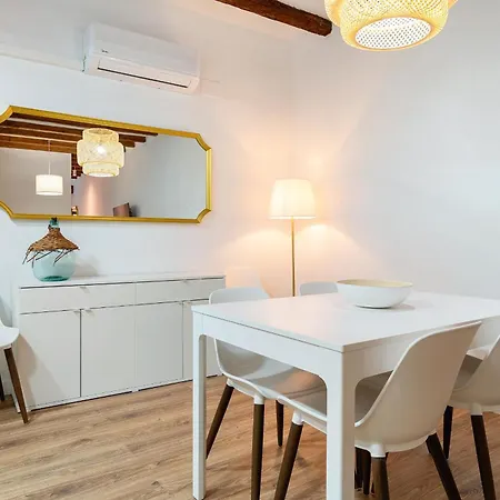 Hauzify I Domus Merceria *