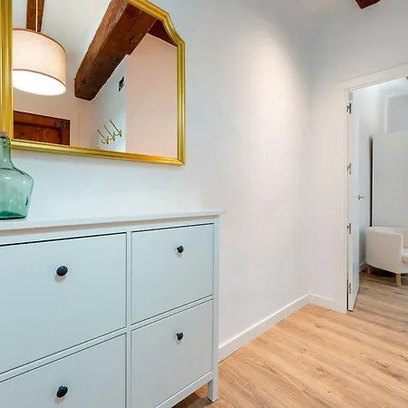 Hauzify I Domus Merceria Apartment Tarragona
