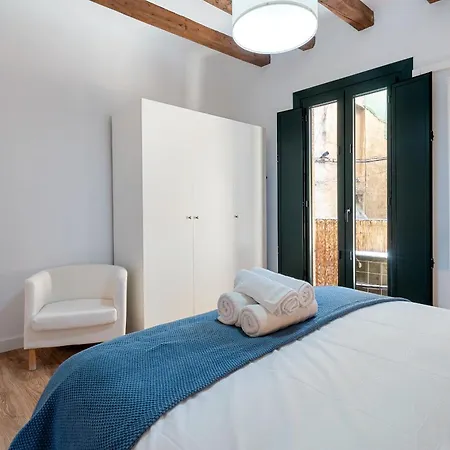 Apartment Hauzify I Domus Merceria *