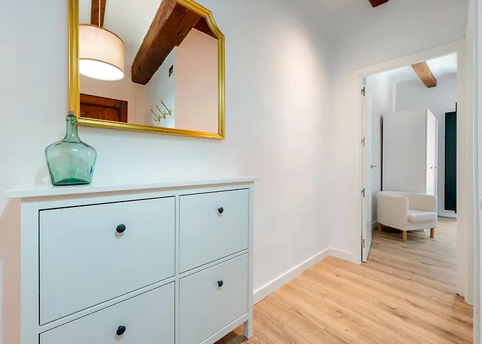 Hauzify I Domus Merceria Apartament Tarragona